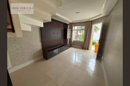 8_photo/94dce52e7f.ceff8192393c33de-ATLAS-e0c36fb4-d159-4858-b858-5e12b3f8fea7.jpg de casa à venda com 4 quartos, 161m² em Uberaba, Curitiba