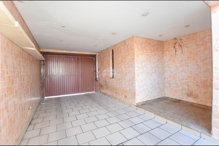 1_photo/94dce52e8b.1788552eaf7d05ed-ATLAS-005c72f1-4159-4fbe-bb77-fb655d88fdc8.jpg de casa à venda com 4 quartos, 392m² em Uberaba, Curitiba