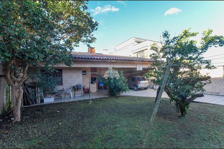 7_photo/94dce52e8b.1788552eaf7d05ed-ATLAS-3f5bd5ce-e721-47cf-8096-882e925fdfff.jpg de casa à venda com 4 quartos, 392m² em Uberaba, Curitiba