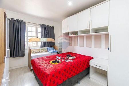 6_photo/94dce52f95.04c16ff0d284adb7-ATLAS-1f11f0fc-b58b-4e31-990d-00c93c4d2454.jpg de casa à venda com 3 quartos, 132m² em Jardim das Américas, Curitiba