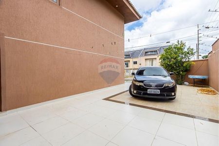 7_photo/94dce52f95.04c16ff0d284adb7-ATLAS-21ead637-18a3-4f3c-8ebc-e4e9d34bda9a.jpg de casa à venda com 3 quartos, 132m² em Jardim das Américas, Curitiba