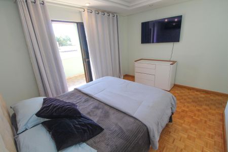 12_photo/94dce52feb.07f29284d16cc936-ATLAS-5f38d5c4-8df0-4cac-aaa3-8599ea817754.jpg de casa à venda com 4 quartos, 530m² em Jardim das Américas, Curitiba