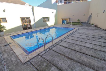 47_photo/94dce52feb.07f29284d16cc936-ATLAS-c6a718b7-c3ef-4680-b0d4-ecc4a8fdf9ad.jpg de casa à venda com 4 quartos, 530m² em Jardim das Américas, Curitiba