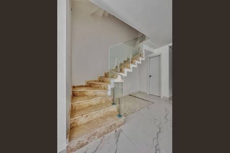 3_photo/94dce530af.af06090b89f28f05-ATLAS-192c8047-e1a5-4ae5-a9fd-ae6a85526a8e.jpg de casa à venda com 4 quartos, 168m² em Jardim das Américas, Curitiba