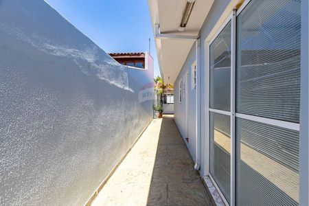 34_photo/94dce53103.5343c4ed08aabd0a-ATLAS-24f407d2-506b-47fc-8593-d2f55de04dcf.jpg de casa à venda com 5 quartos, 269m² em Jardim das Américas, Curitiba