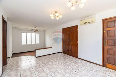 7_photo/94dce53103.5343c4ed08aabd0a-ATLAS-acde3bd3-5670-4062-abc9-65a3d10bb1fd.jpg de casa à venda com 5 quartos, 269m² em Jardim das Américas, Curitiba