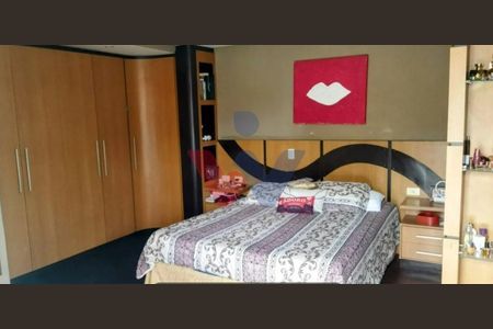 11_photo/94dce531db.fb3cc20d04f4cc49-ATLAS-a27db0f2-e7b7-4d6f-803c-55d989c45fde.jpg de casa à venda com 5 quartos, 540m² em Uberaba, Curitiba