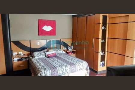 4_photo/94dce531db.fb3cc20d04f4cc49-ATLAS-b84ee8ed-7a11-4f6c-9eb8-dbb339b3fec3.jpg de casa à venda com 0 quarto, 320m² em Uberaba, Curitiba