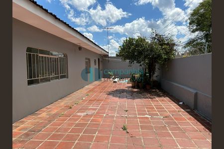 2_photo/94dce5322f.5201f2b37237fe26-ATLAS-1cc737f0-ecc4-42c3-87ed-8e8513dc9dc6.jpg de casa à venda com 3 quartos, 178m² em Uberaba, Curitiba