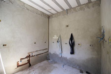 11_photo/94dce532b3.0ed3e4c21098ea4e-ATLAS-65ea4db6-d69b-4003-809e-e9c42616576c.jpg de casa à venda com 4 quartos, 120m² em Uberaba, Curitiba