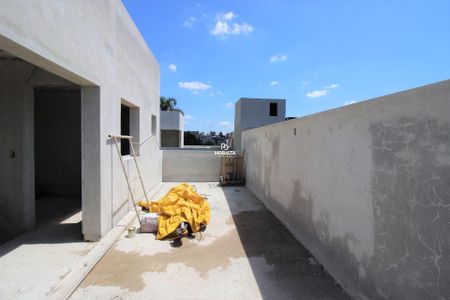 26_photo/94dce532b3.0ed3e4c21098ea4e-ATLAS-cf30a87e-ccf9-4add-bef8-d57360b7c6d2.jpg de casa à venda com 4 quartos, 120m² em Uberaba, Curitiba