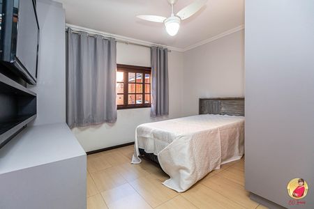 9_photo/94dce53305.dc8bbd111761e841-ATLAS-315639ac-b047-426c-b814-e5f2d85e6305.jpg de casa à venda com 4 quartos, 330m² em Jardim das Américas, Curitiba