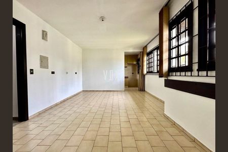 7_photo/94dce53315.2a31a181cf98d50c-ATLAS-159caa61-abd4-41f5-b3d2-ddc07f2d3365.jpg de casa para alugar com 4 quartos, 300m² em Uberaba, Curitiba