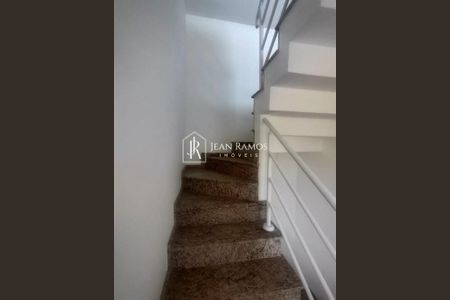 5_photo/94dce5331f.0f81dd1a9a4f6ffb-ATLAS-23ccd5b1-e546-48e9-ae1d-c649a462c855.jpg de casa à venda com 3 quartos, 129m² em Jardim das Américas, Curitiba