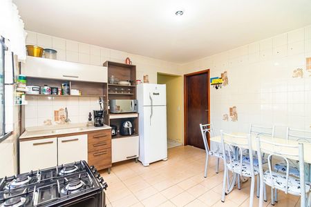 10_photo/94dce53375.e3da74daae84817a-ATLAS-028aa4c3-18d0-4ee2-b4b4-da7fa44e1c42.jpg de casa à venda com 0 quarto, 155m² em Uberaba, Curitiba