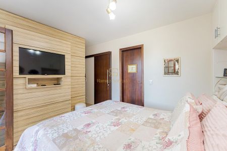 10_photo/94dce533ad.2b63586078db4d51-ATLAS-33903d12-c426-4e1e-82e8-fdc3ca5ec2c2.jpg de casa à venda com 3 quartos, 203m² em Uberaba, Curitiba