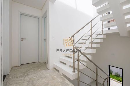 6_photo/94dce53493.59d7cd6ff3b1522f-ATLAS-5331bf54-d78b-4446-ba75-e33af6bf9e03.jpg de casa à venda com 3 quartos, 125m² em Jardim das Américas, Curitiba