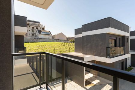 29_photo/94dce534ff.0798be3ae4b60e03-ATLAS-cffe9e06-6233-43a0-b9c8-e8c5326df30b.jpg de casa à venda com 3 quartos, 105m² em Uberaba, Curitiba