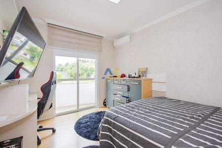 14_photo/94dce535b9.a81816ff7086b68f-ATLAS-ff15f57c-8e4b-49aa-a2ee-df1cee895259.jpg de casa à venda com 4 quartos, 221m² em Jardim das Américas, Curitiba