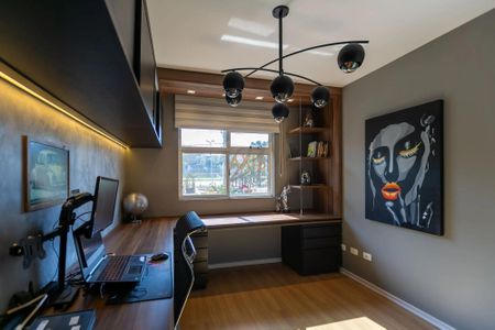 34_photo/94dce535c7.2fa4e174da1a21cd-ATLAS-4e585e1d-2ae4-4f5d-aa13-9beee7a87f55.jpg de casa à venda com 4 quartos, 221m² em Jardim das Américas, Curitiba