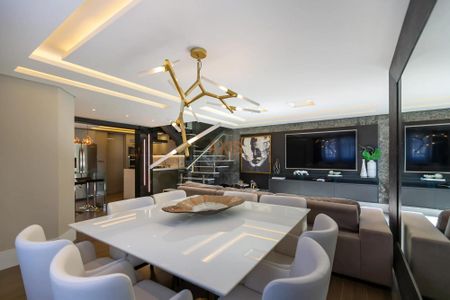 10_photo/94dce535c7.2fa4e174da1a21cd-ATLAS-8bc9152a-bd22-49d7-bc29-00f9c2e5befa.jpg de casa à venda com 4 quartos, 221m² em Jardim das Américas, Curitiba