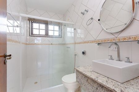 25_photo/94dce53643.3c20d05746a6d1b7-ATLAS-a72f8065-2d0d-4b40-b799-4f509733e37b.jpg de casa à venda com 4 quartos, 170m² em Jardim das Américas, Curitiba