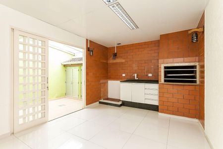 11_photo/94dce53643.3c20d05746a6d1b7-ATLAS-ca4fc42e-bd54-4645-b5aa-34cb3101c7ee.jpg de casa à venda com 4 quartos, 170m² em Jardim das Américas, Curitiba