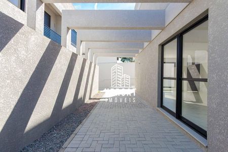 2_photo/94dce53655.a593a587dbeea094-ATLAS-1cd0b04f-2880-4c9e-bc26-52e729c1629d.jpg de casa à venda com 3 quartos, 127m² em Jardim das Américas, Curitiba