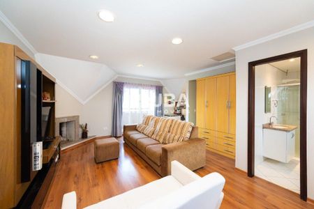 12_photo/94dce5368d.c73b78bac5a2f3b6-ATLAS-6b588df4-572e-43c0-b717-92e4e44f9401.jpg de casa à venda com 0 quarto, 240m² em Jardim das Américas, Curitiba