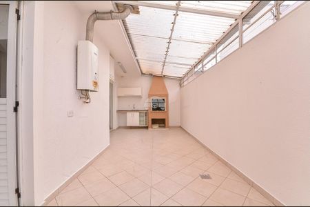 5_photo/94dce5368f.688fb8ab3652c141-ATLAS-27c092bb-7ea7-4209-a5fb-f2063ce5347f.jpg de casa para alugar com 3 quartos, 232m² em Jardim das Américas, Curitiba