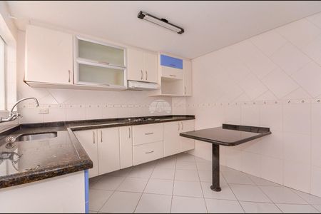 5_photo/94dce5368f.688fb8ab3652c141-ATLAS-63ee6e89-9600-4d2c-88d5-dec214bf8a69.jpg de casa para alugar com 3 quartos, 232m² em Jardim das Américas, Curitiba