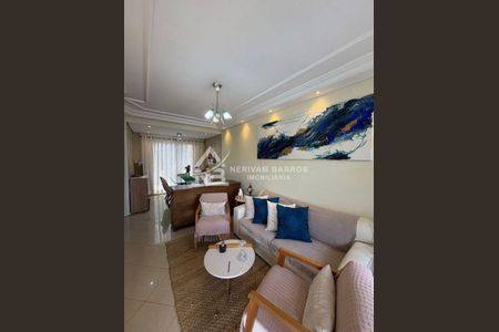 3_photo/94dce536b7.e84d945a244a9b24-ATLAS-5e62f345-2a4e-4bd8-8465-d3ef776493af.jpg de casa à venda com 3 quartos, 96m² em Uberaba, Curitiba