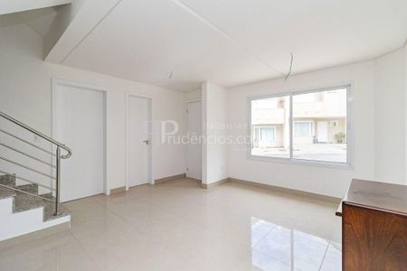 15_photo/94dce5371f.70d34e1d457a0501-ATLAS-ced2ecb5-91c9-46e0-8f04-fa1c0c1c355f.jpg de casa à venda com 4 quartos, 160m² em Jardim das Américas, Curitiba