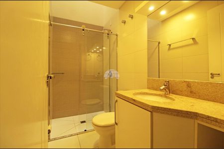 8_photo/94dce5371f.9e8e7cf7edaa750e-ATLAS-1b5de5ac-d0e3-48f6-9e98-5424d4b45f9f.jpg de casa à venda com 4 quartos, 200m² em Jardim das Américas, Curitiba