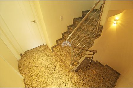 8_photo/94dce5371f.9e8e7cf7edaa750e-ATLAS-e6d0ed1f-0d1f-4d5b-9b5e-b9f426dfae38.jpg de casa à venda com 4 quartos, 200m² em Jardim das Américas, Curitiba