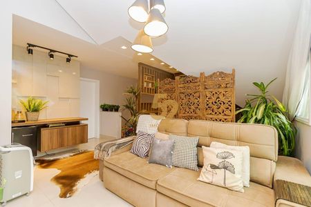 2_photo/94dce5371f.b0f4dcae1265fd7d-ATLAS-4bdb4e6d-0954-46dc-84ff-4011767daee3.jpg de casa à venda com 4 quartos, 200m² em Jardim das Américas, Curitiba