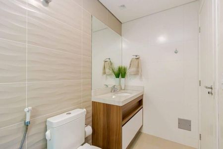 27_photo/94dce53729.2f15d505e37c7ac5-ATLAS-aedacce2-5936-4f3b-bc5a-4986f577a21b.jpg de casa à venda com 4 quartos, 200m² em Jardim das Américas, Curitiba