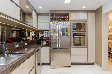 10_photo/94dce53729.bdf1def5ceb5107f-ATLAS-22e9e516-2ec1-4ecf-8ef2-dda257baf5e4.jpg de casa à venda com 4 quartos, 200m² em Jardim das Américas, Curitiba