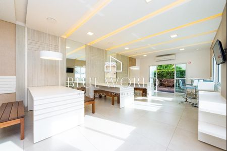 2_photo/94dce53729.bdf1def5ceb5107f-ATLAS-2c86686e-fe79-418b-8c99-da4a2dd90a3b.jpg de casa à venda com 4 quartos, 226m² em Jardim das Américas, Curitiba