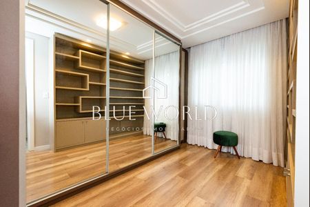 2_photo/94dce53729.bdf1def5ceb5107f-ATLAS-4fb10edd-8554-471b-8ba1-98cf8e30bdb3.jpg de casa à venda com 4 quartos, 226m² em Jardim das Américas, Curitiba