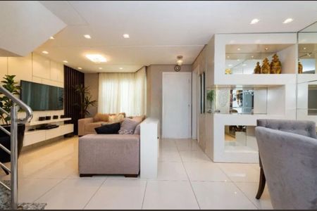 2_photo/94dce53729.ceff8192393c33de-ATLAS-09b0f1aa-e072-4f04-b424-cf0590bf7300.jpg de casa à venda com 4 quartos, 200m² em Jardim das Américas, Curitiba