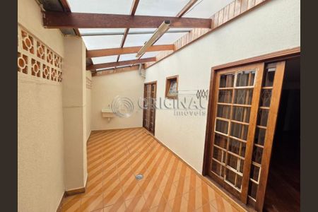 8_photo/94dce5372f.279a35a4f943785b-ATLAS-7a484791-c3eb-45e8-8458-56f6a6243a6b.jpg de casa para alugar com 4 quartos, 130m² em Jardim das Américas, Curitiba