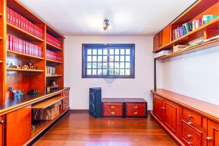 20_photo/94dce53785.bd2dffe6b68feeb7-ATLAS-5d2ac4f1-432e-425b-915c-c5c3c8b69043.jpg de casa à venda com 6 quartos, 446m² em Jardim das Américas, Curitiba