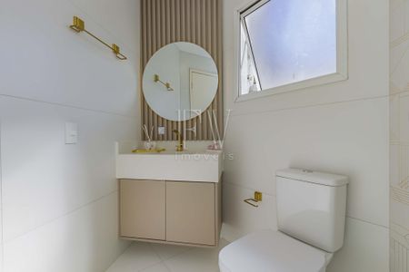 2_photo/94dce537b5.dbff8cd60a7e217a-ATLAS-2b672611-634e-4fd3-8c76-c57e7522b32b.jpg de casa à venda com 3 quartos, 205m² em Jardim das Américas, Curitiba