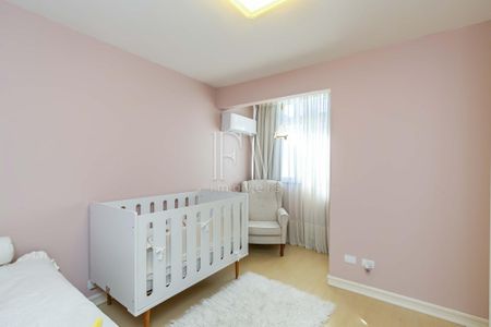 7_photo/94dce537b5.dbff8cd60a7e217a-ATLAS-4dfe11d0-db30-4cb7-8540-69d14c00c70c.jpg de casa à venda com 3 quartos, 205m² em Jardim das Américas, Curitiba