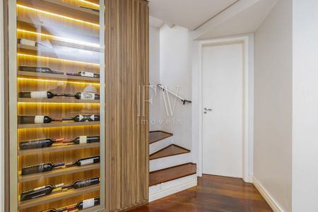 9_photo/94dce537b5.dbff8cd60a7e217a-ATLAS-6413649c-c71b-4e42-9c8b-71697f225f66.jpg de casa à venda com 3 quartos, 205m² em Jardim das Américas, Curitiba