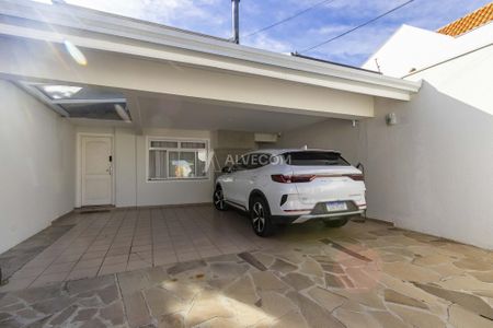 2_photo/94dce537b5.dbff8cd60a7e217a-ATLAS-ba6cde79-f1b6-4a06-bc3e-730ef1dbeda2.jpg de casa à venda com 3 quartos, 205m² em Jardim das Américas, Curitiba