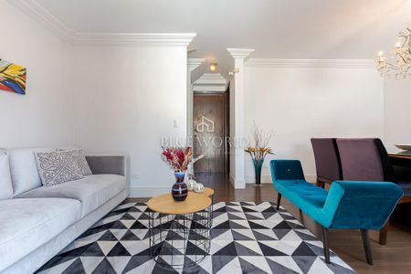 3_photo/94dce537bb.ceff8192393c33de-ATLAS-e3c380b3-82e2-4f60-9c09-15ec73eaf4b1.jpg de casa à venda com 5 quartos, 200m² em Jardim das Américas, Curitiba