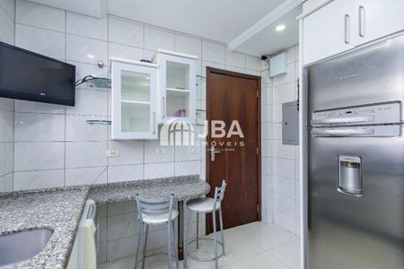 7_photo/94dce5380f.61df383ebc62b81a-ATLAS-a8d5a9b7-290c-4a82-a5da-a0dd39e95ce0.jpg de casa à venda com 0 quarto, 201m² em Jardim das Américas, Curitiba