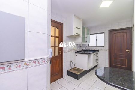 4_photo/94dce538cd.49e5f4e107e90c19-ATLAS-499a4b75-82de-4dab-9918-f4c20cf5922a.jpg de casa para alugar com 3 quartos, 178m² em Jardim das Américas, Curitiba